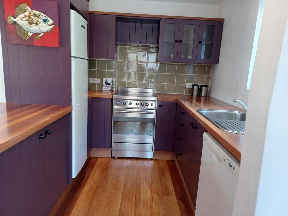 Pirita Vineyard Cottage. Upper Moutere Экстерьер фото