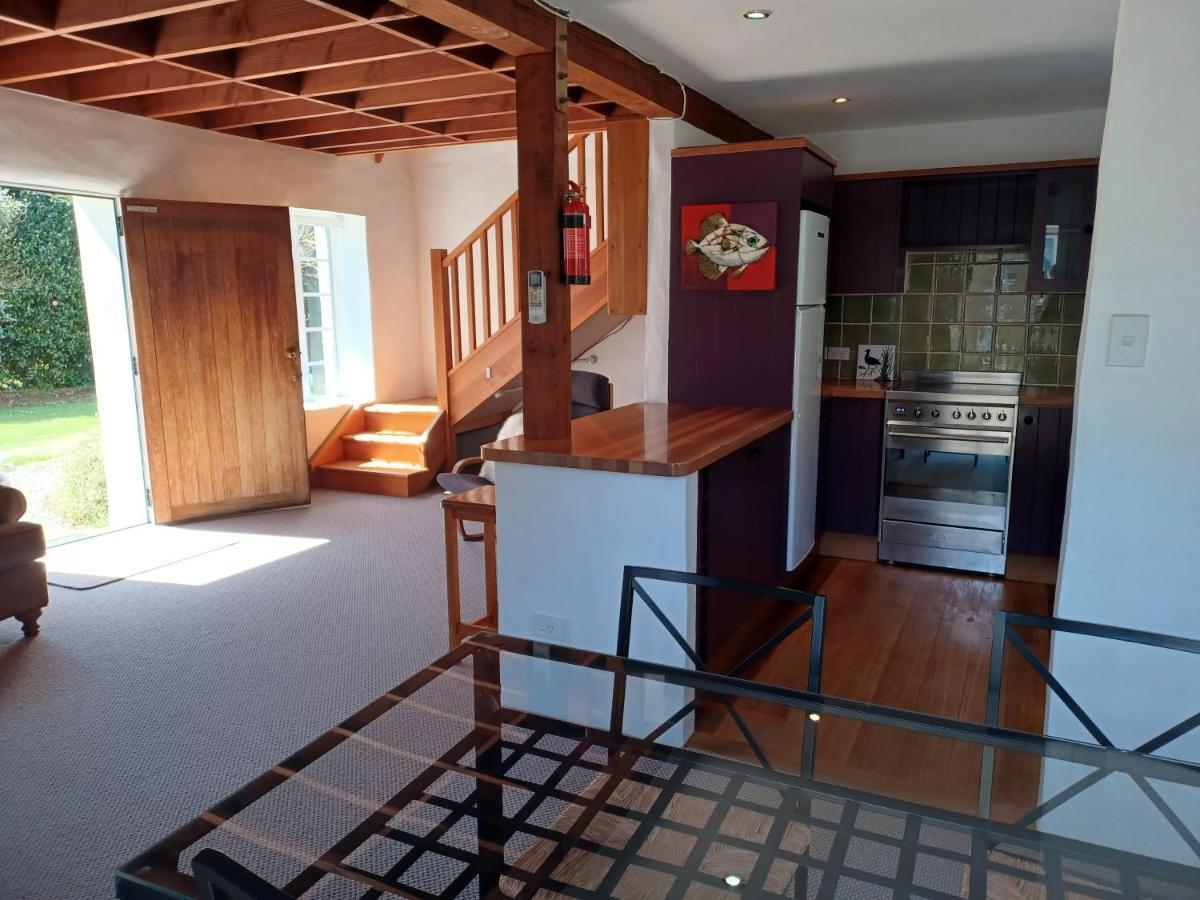 Pirita Vineyard Cottage. Upper Moutere Экстерьер фото